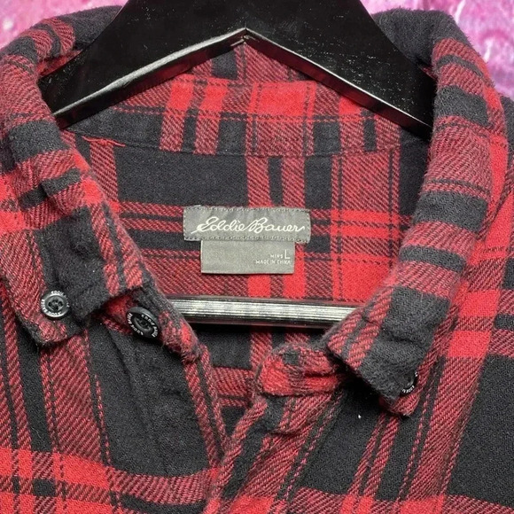 Eddie Bauer Shirt Men's Flannel Button Down Large Red Plaid - Picture 4 of 6